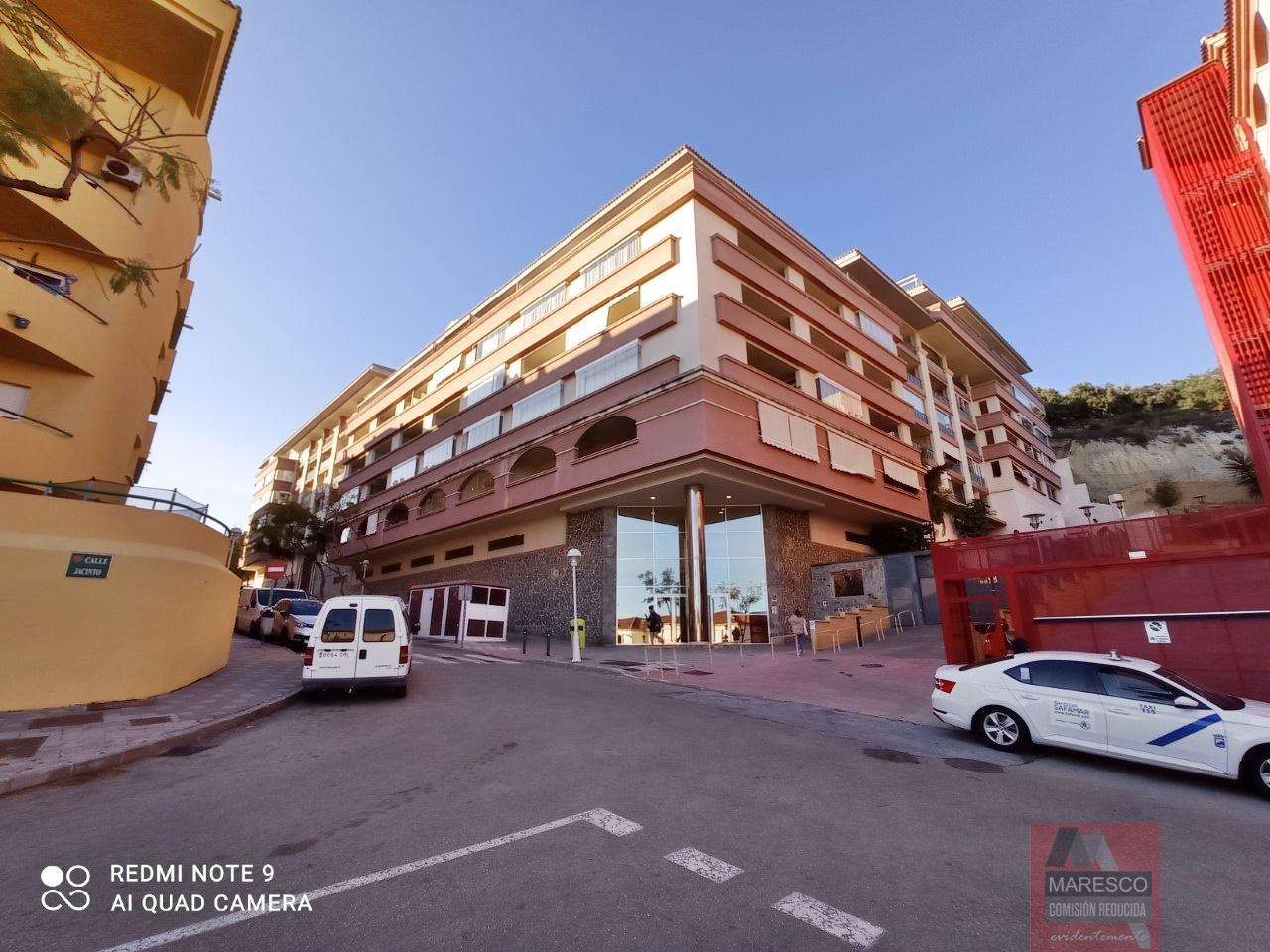 For sale of penthouse in Fuengirola