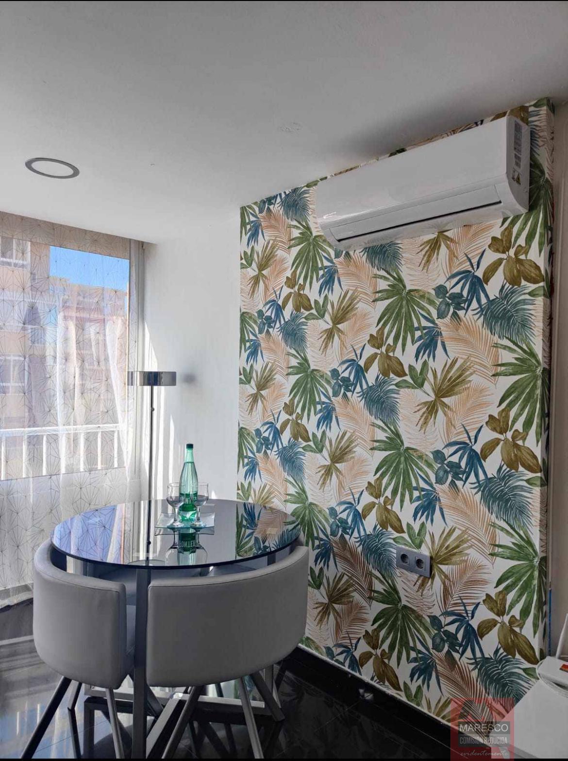 For sale of apartment in Benalmádena