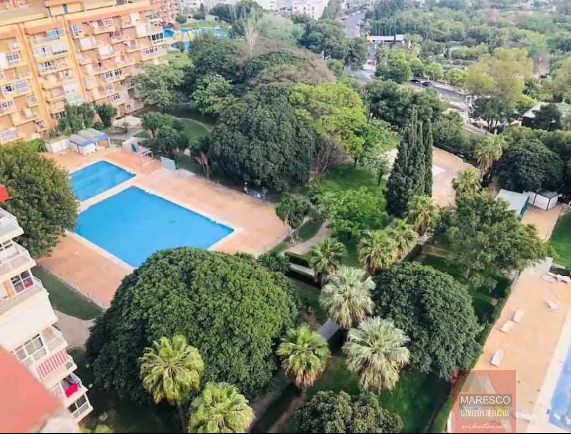 For sale of apartment in Benalmádena