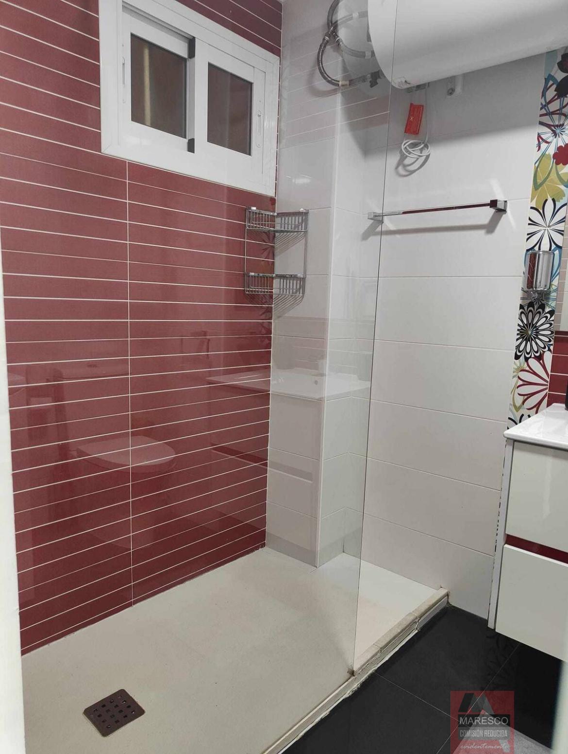 For sale of apartment in Benalmádena