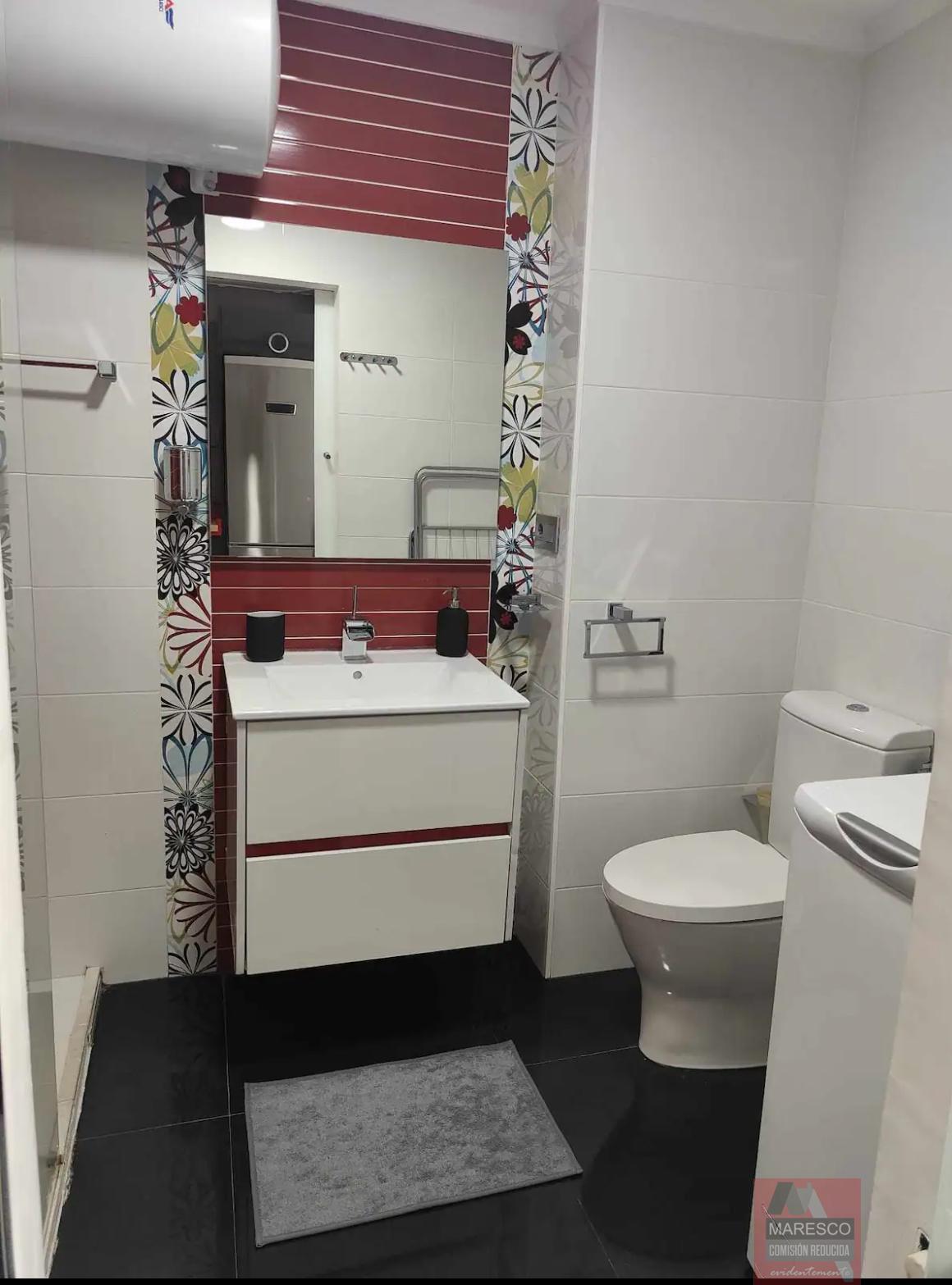 For sale of apartment in Benalmádena