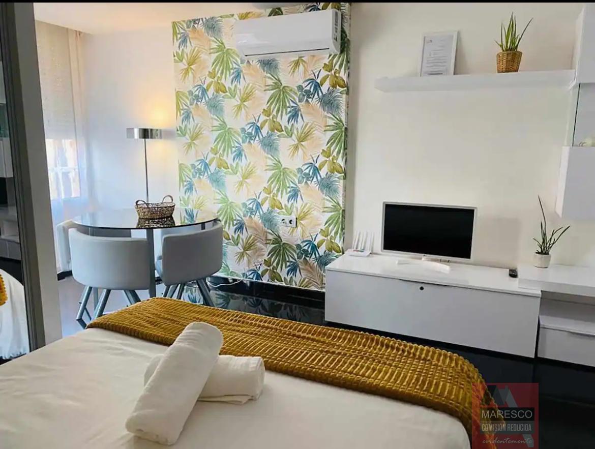 For sale of apartment in Benalmádena