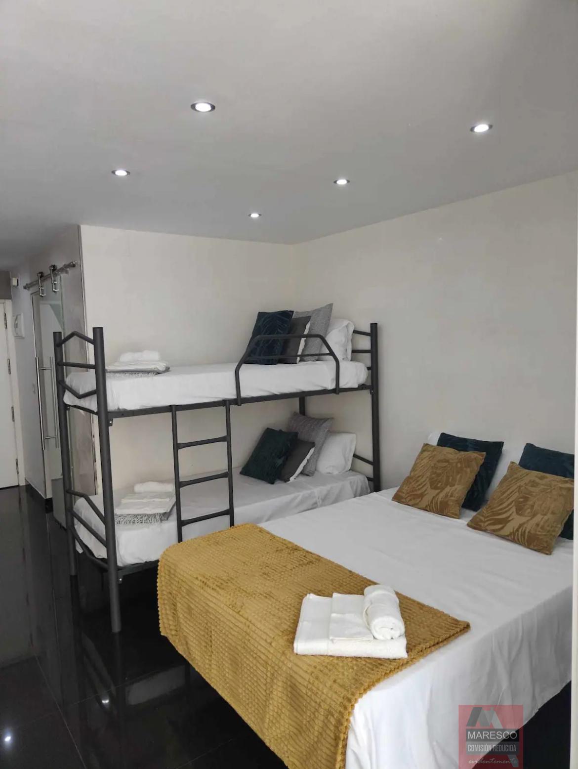 For sale of apartment in Benalmádena