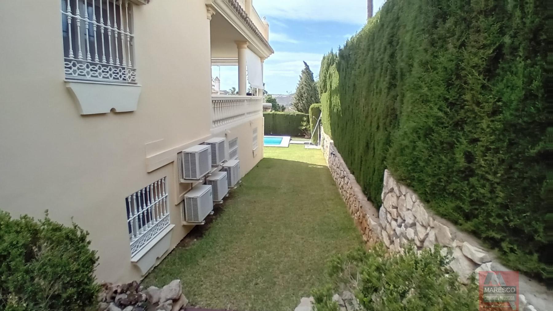 For sale of chalet in Mijas Costa