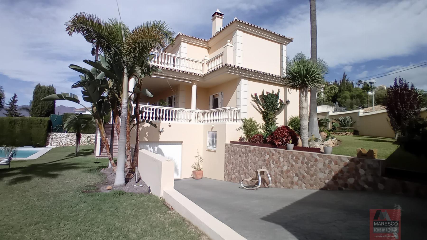 For sale of chalet in Mijas Costa