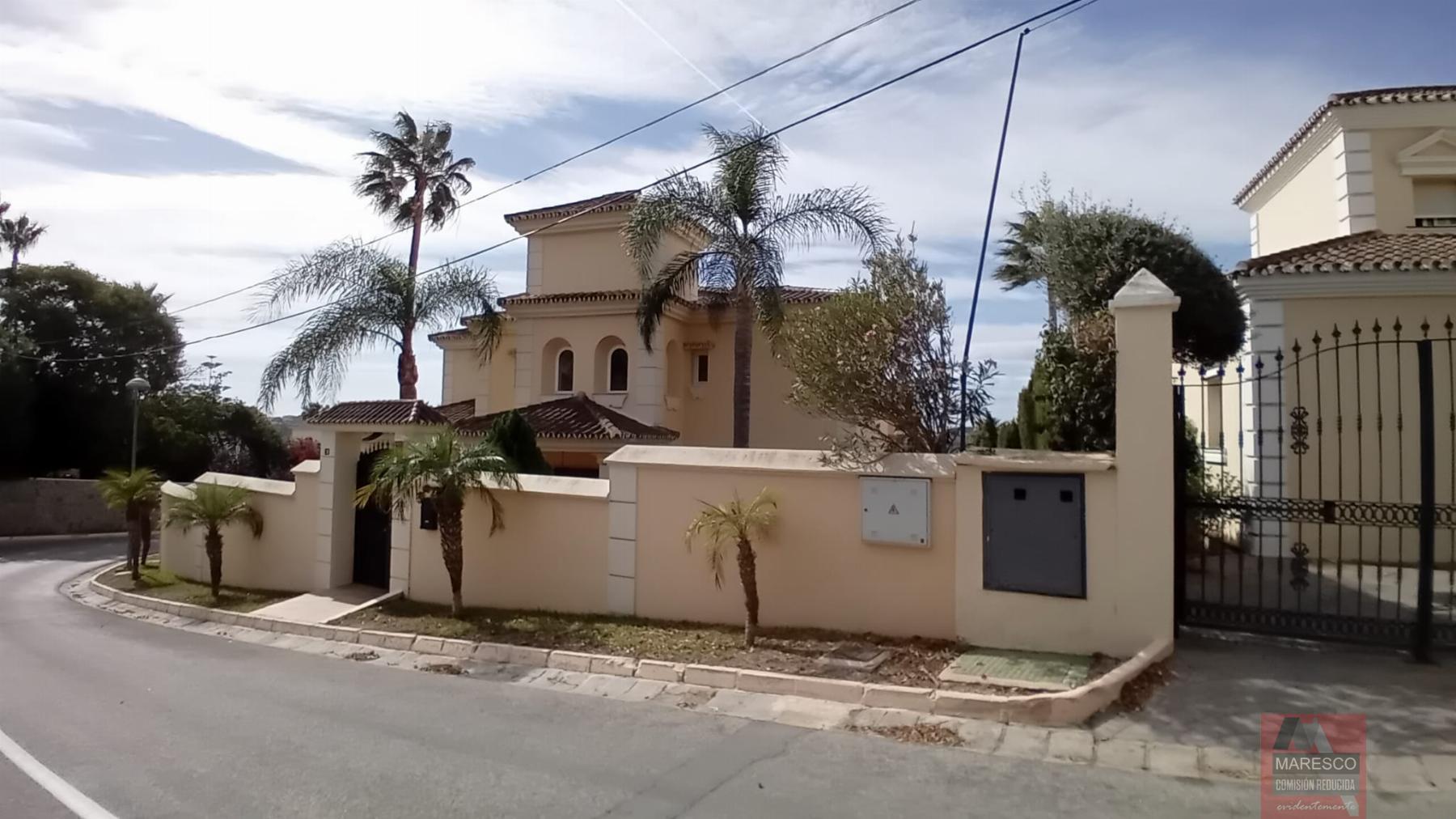 For sale of chalet in Mijas Costa