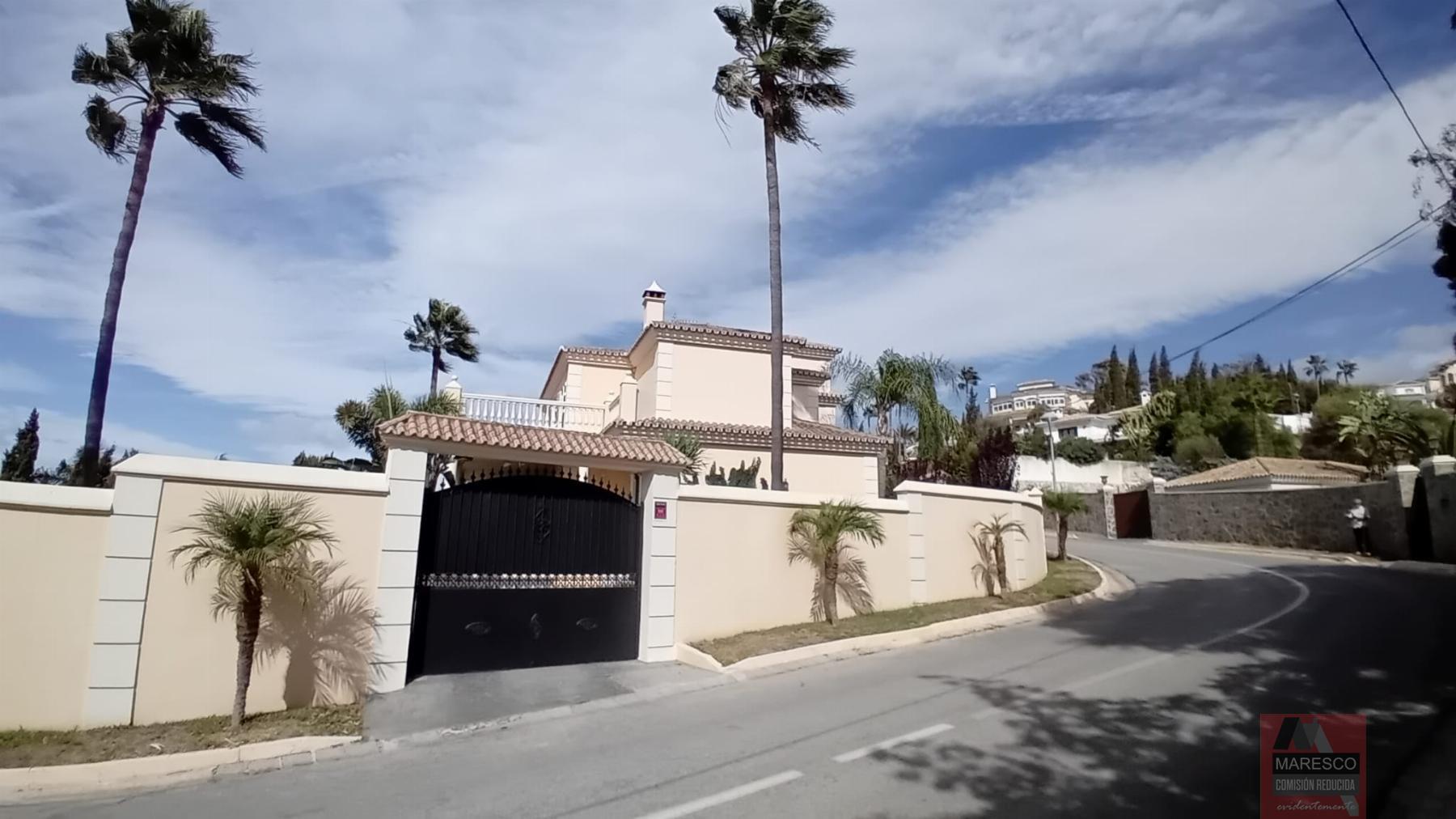 For sale of chalet in Mijas Costa