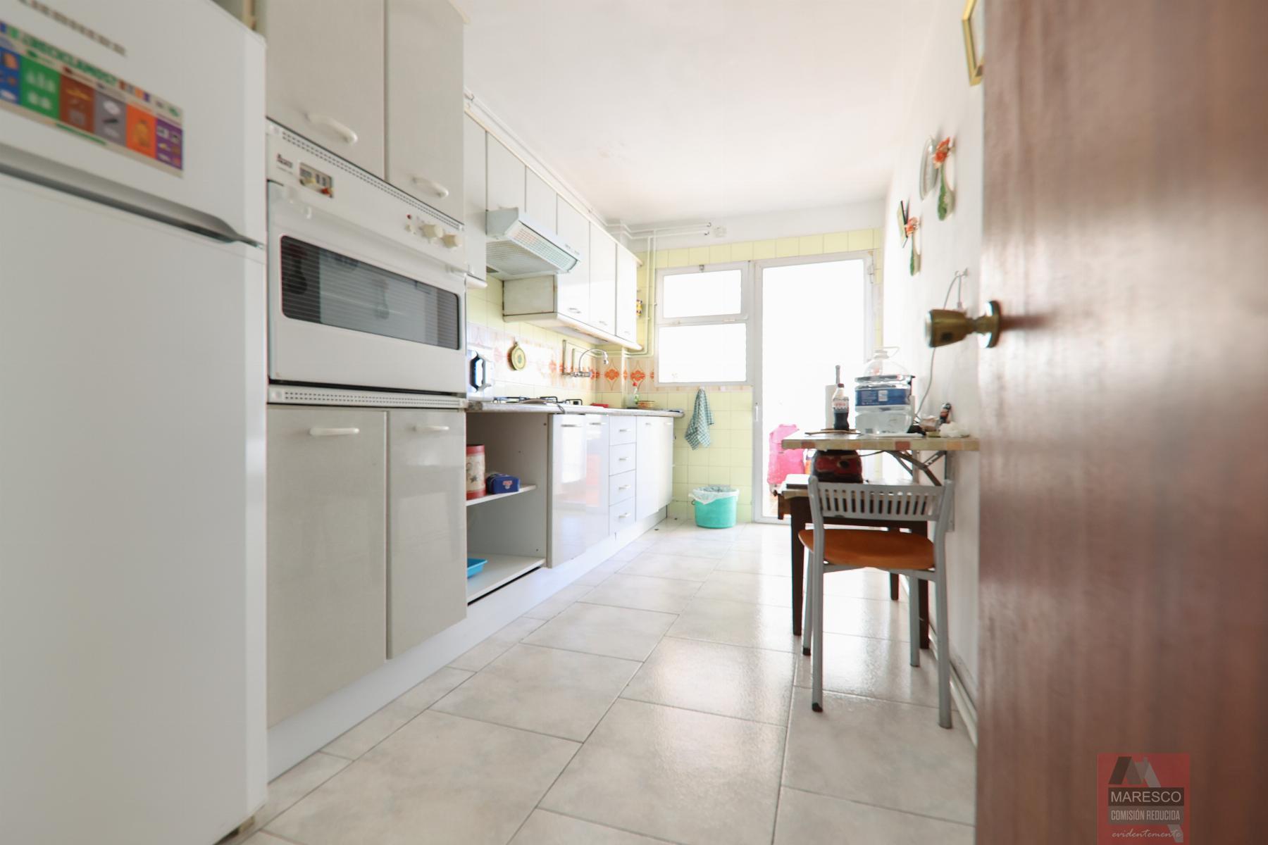 For sale of apartment in Torremolinos