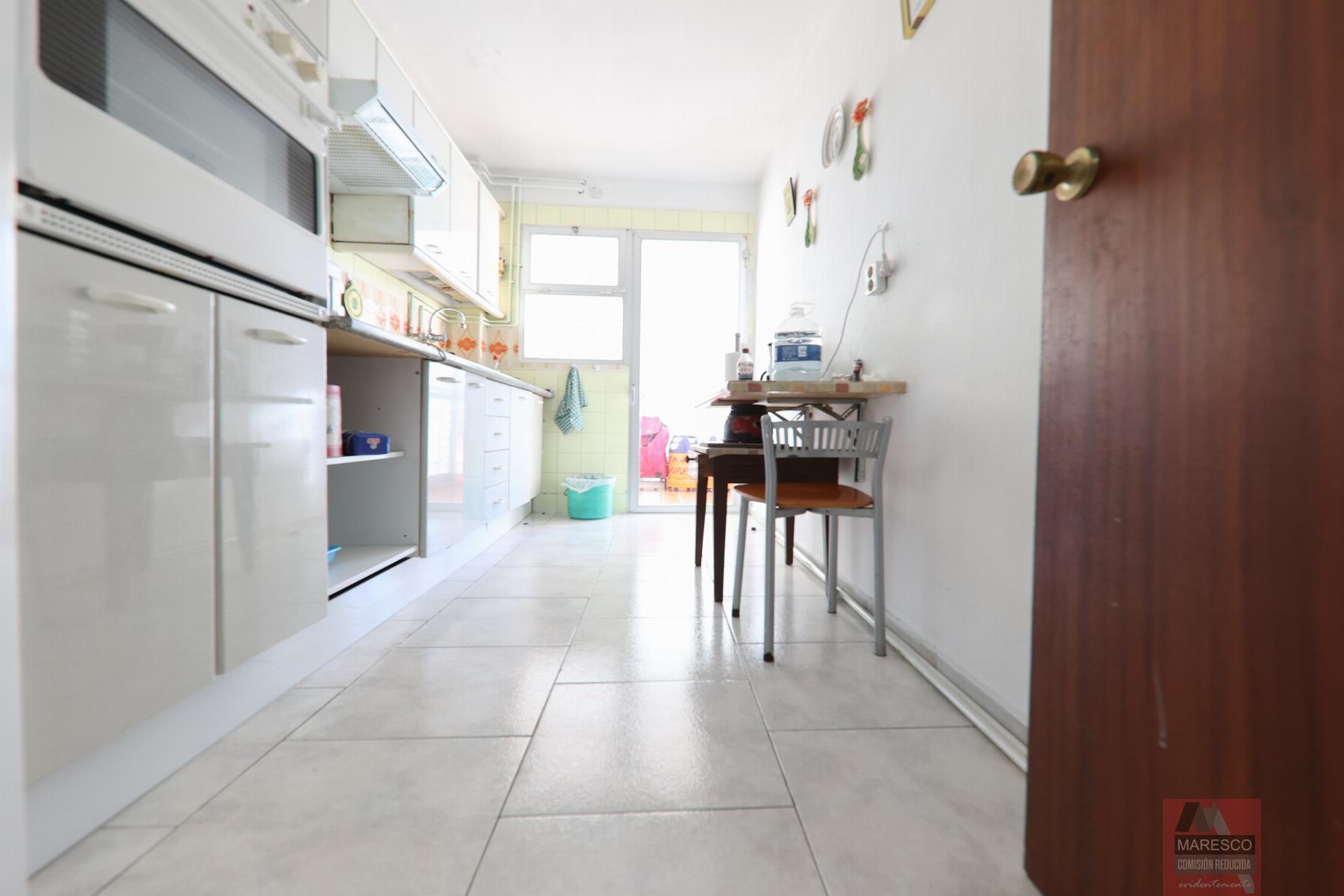 For sale of apartment in Torremolinos