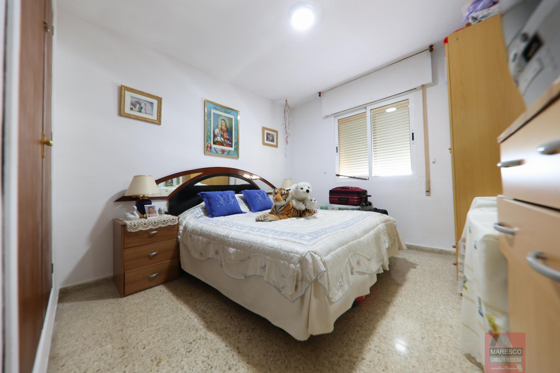 For sale of apartment in Torremolinos