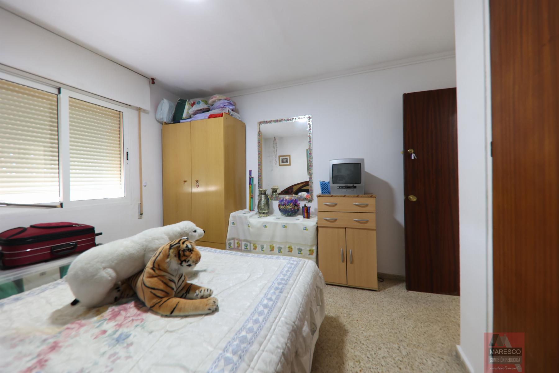 For sale of apartment in Torremolinos