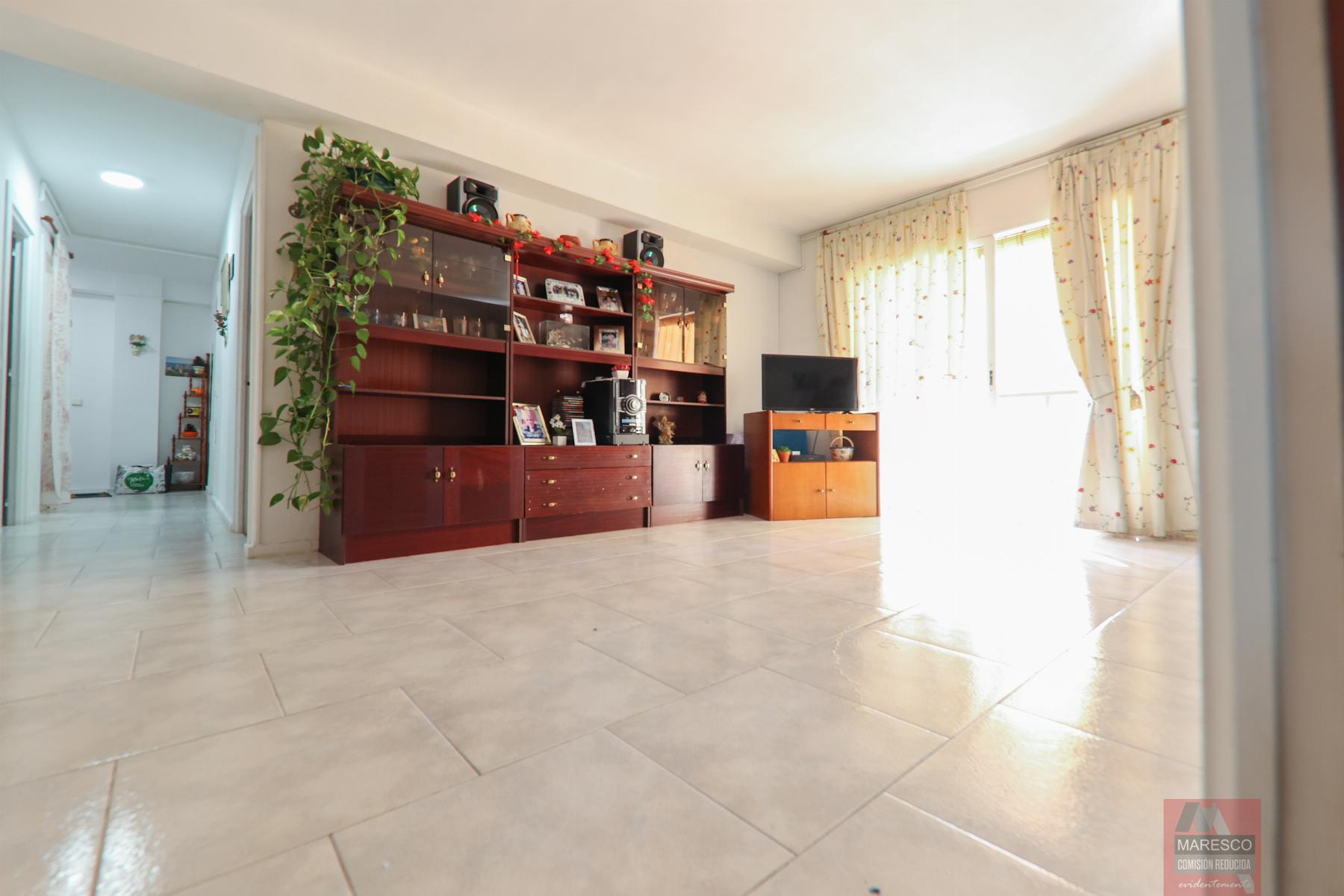 For sale of apartment in Torremolinos