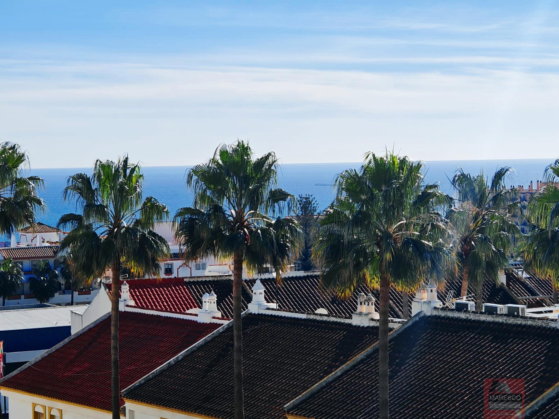 For sale of apartment in Torremolinos