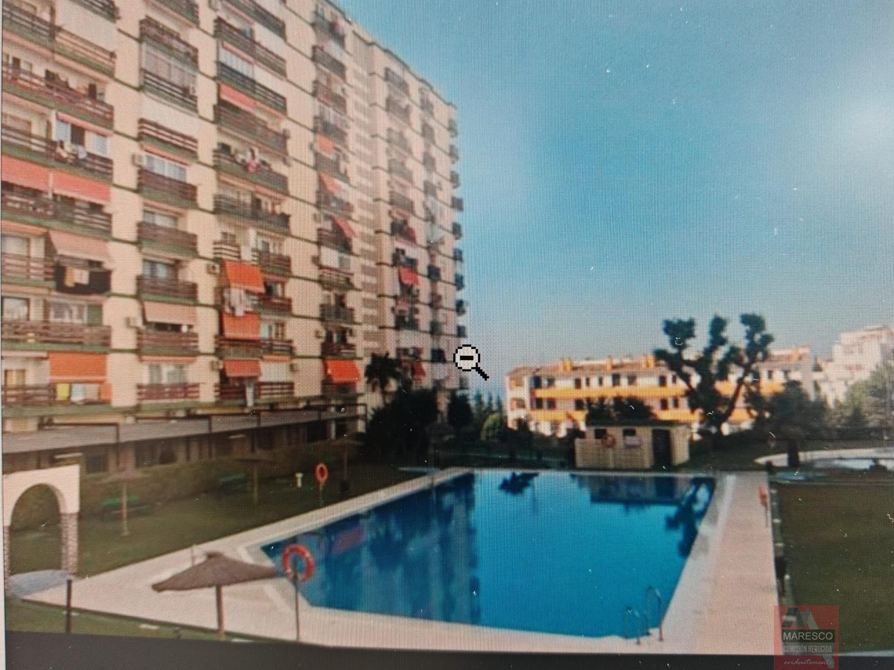 For sale of apartment in Benalmádena