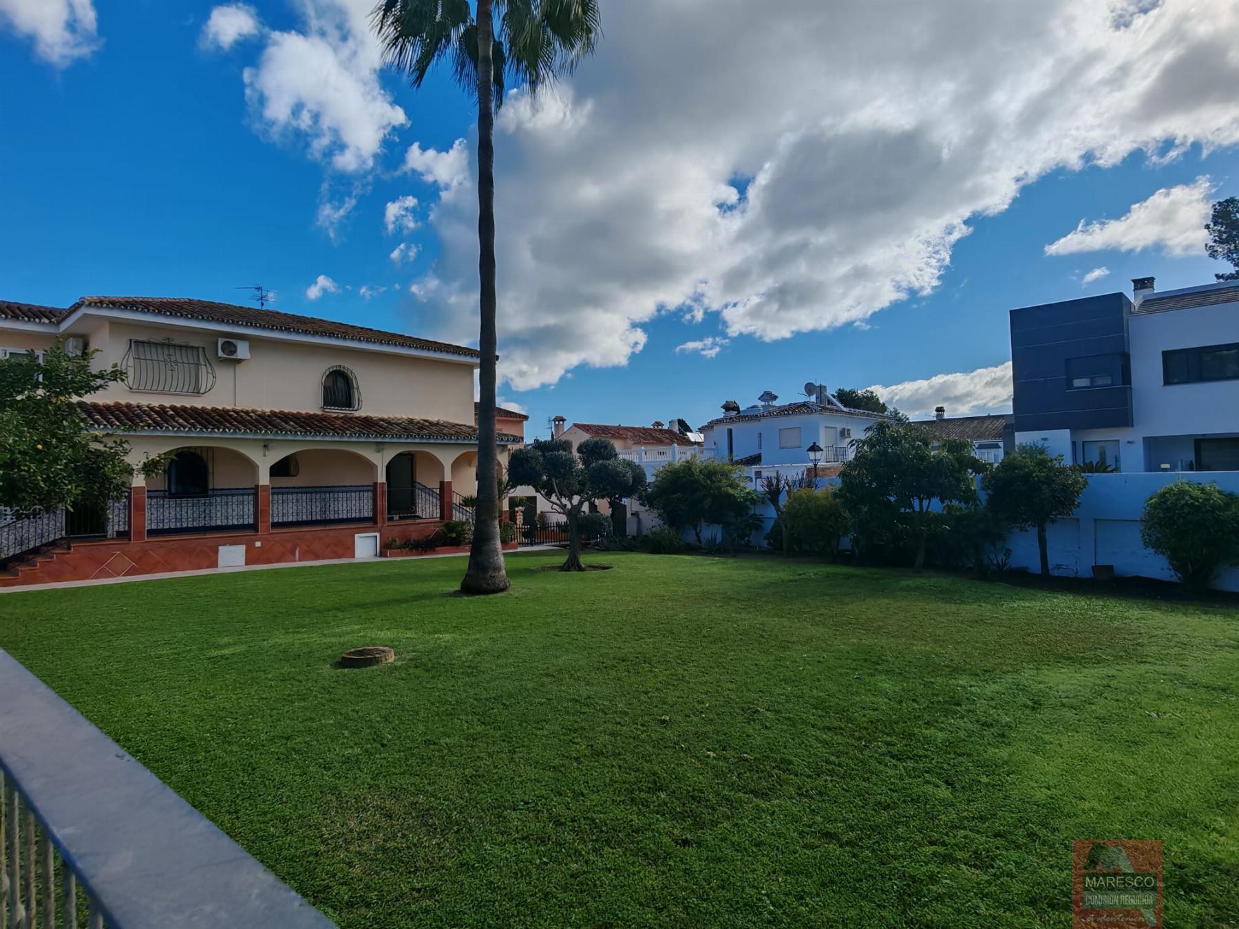 For sale of chalet in Mijas Costa