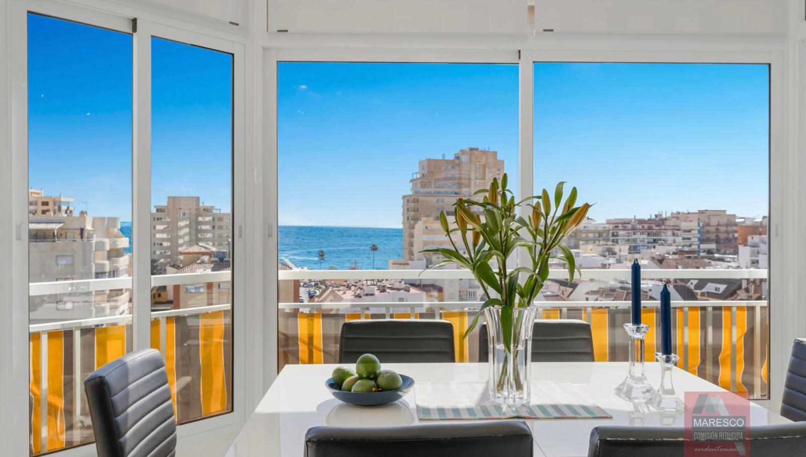 For sale of penthouse in Fuengirola