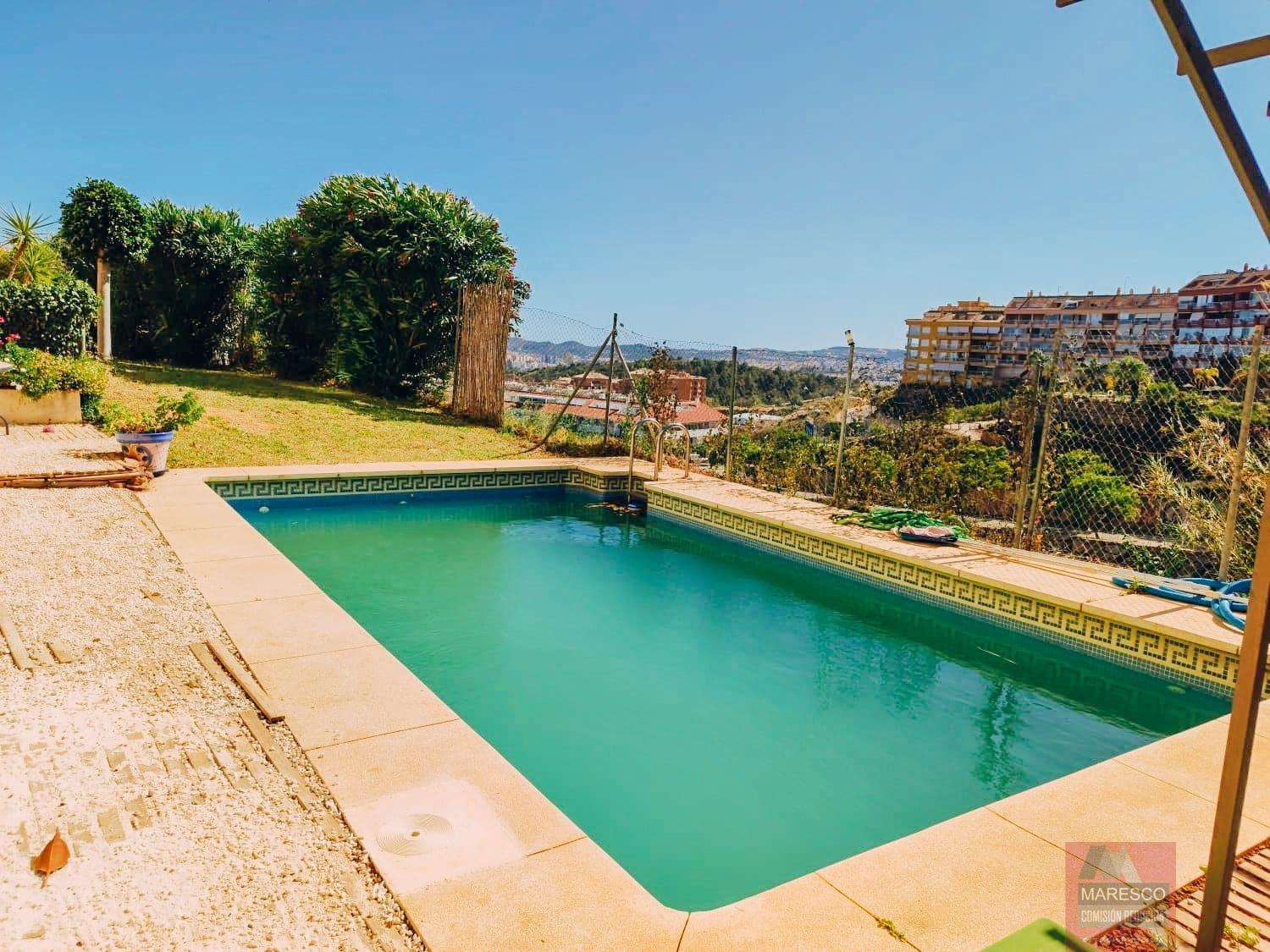 For sale of house in Fuengirola