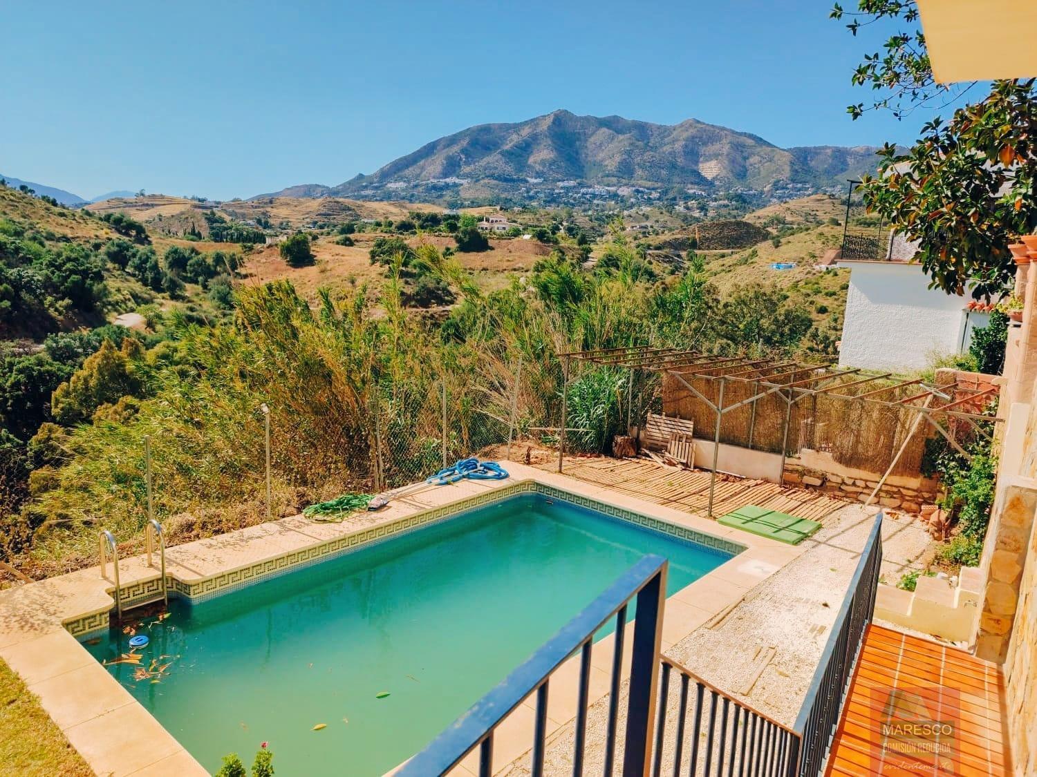 For sale of house in Fuengirola