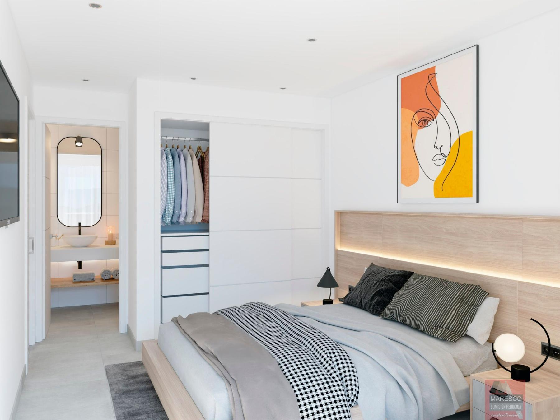 For sale of penthouse in Fuengirola