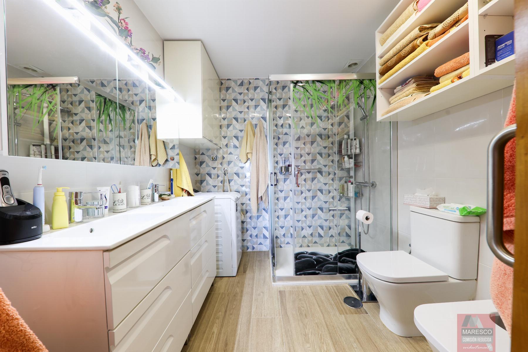 For sale of apartment in Málaga