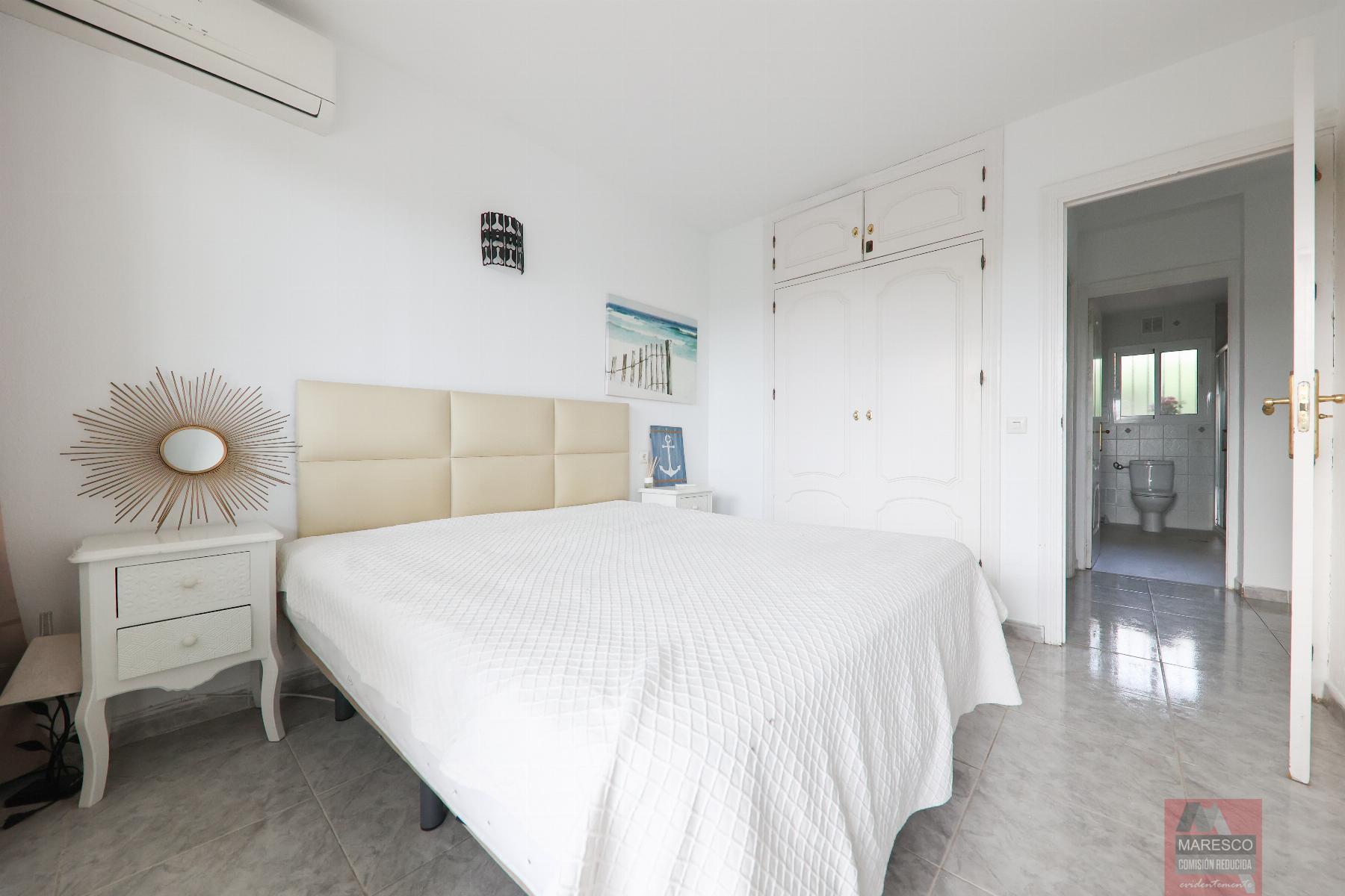 For sale of flat in Mijas