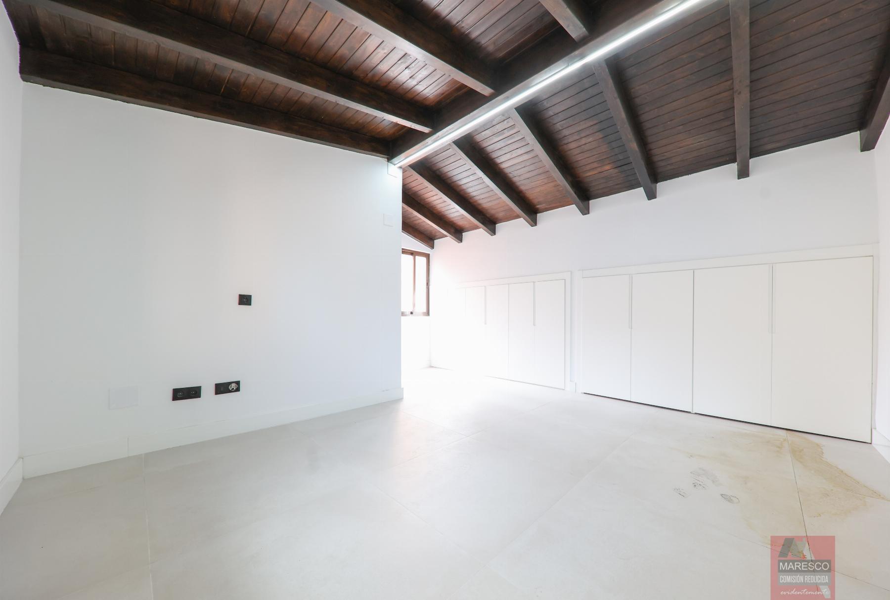 Venta de Ático en Estepona