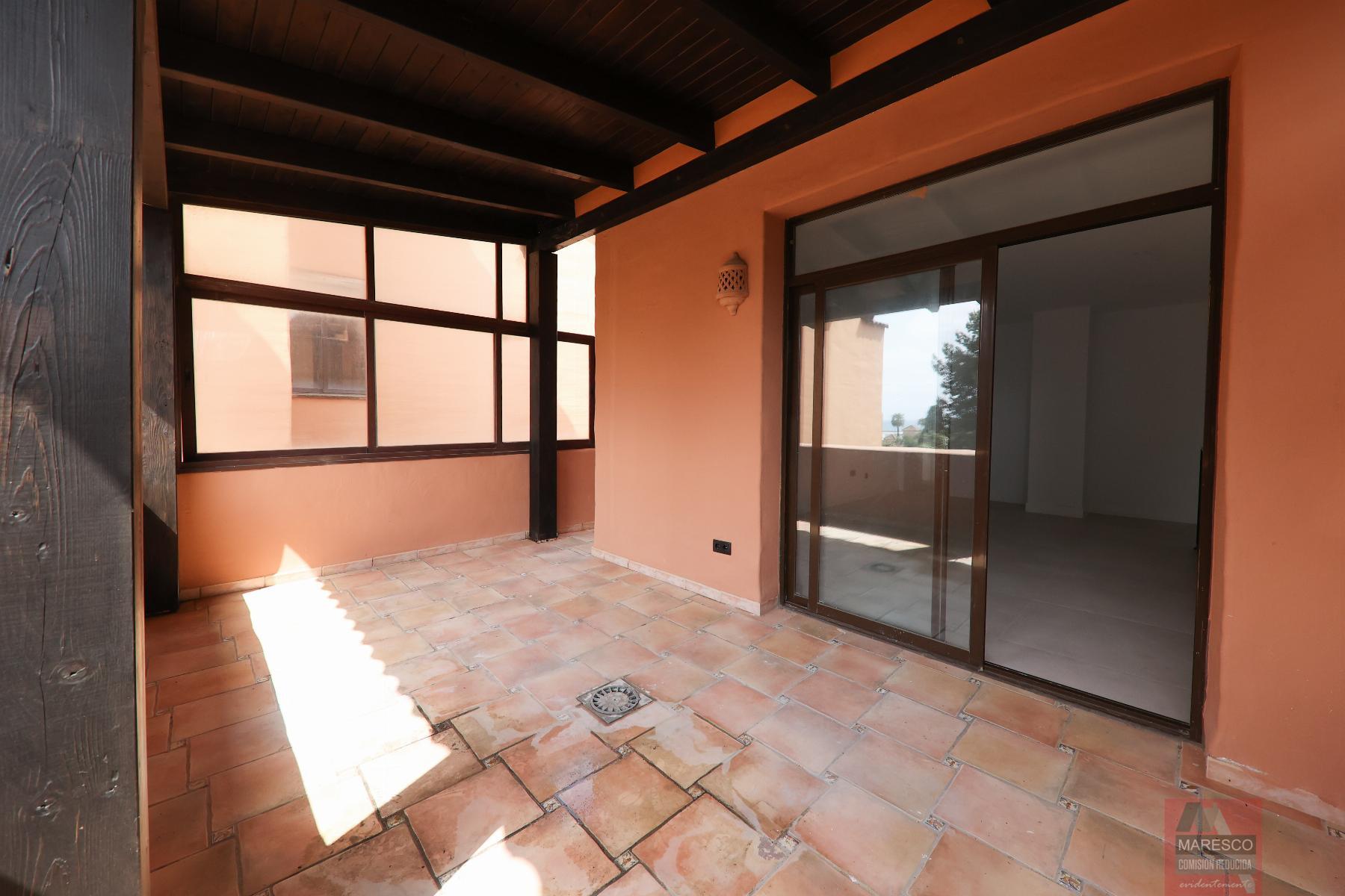 Venta de Ático en Estepona