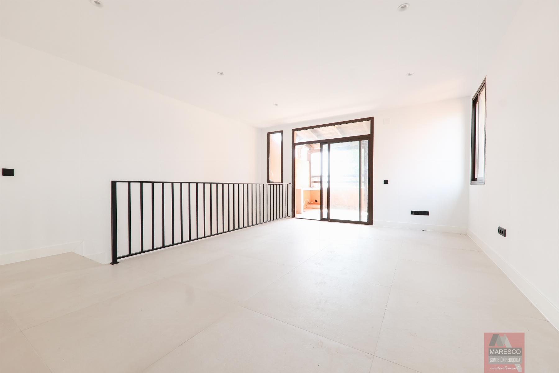 Venta de Ático en Estepona