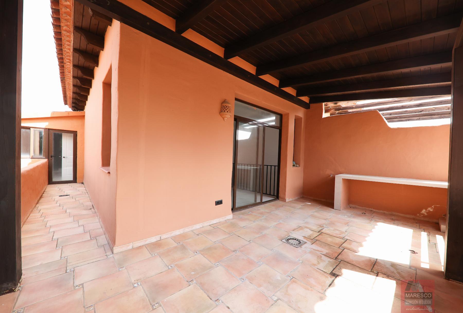 Venta de Ático en Estepona