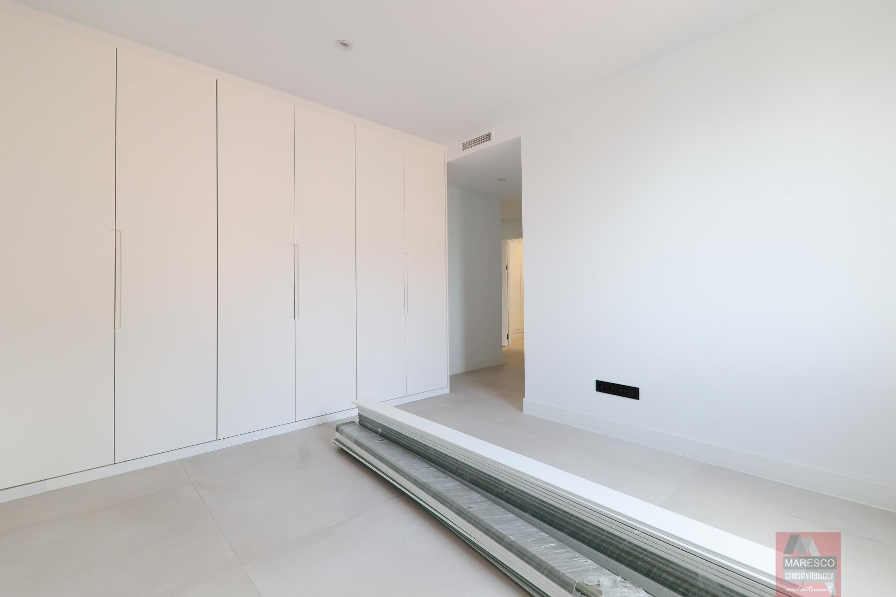 Venta de Ático en Estepona