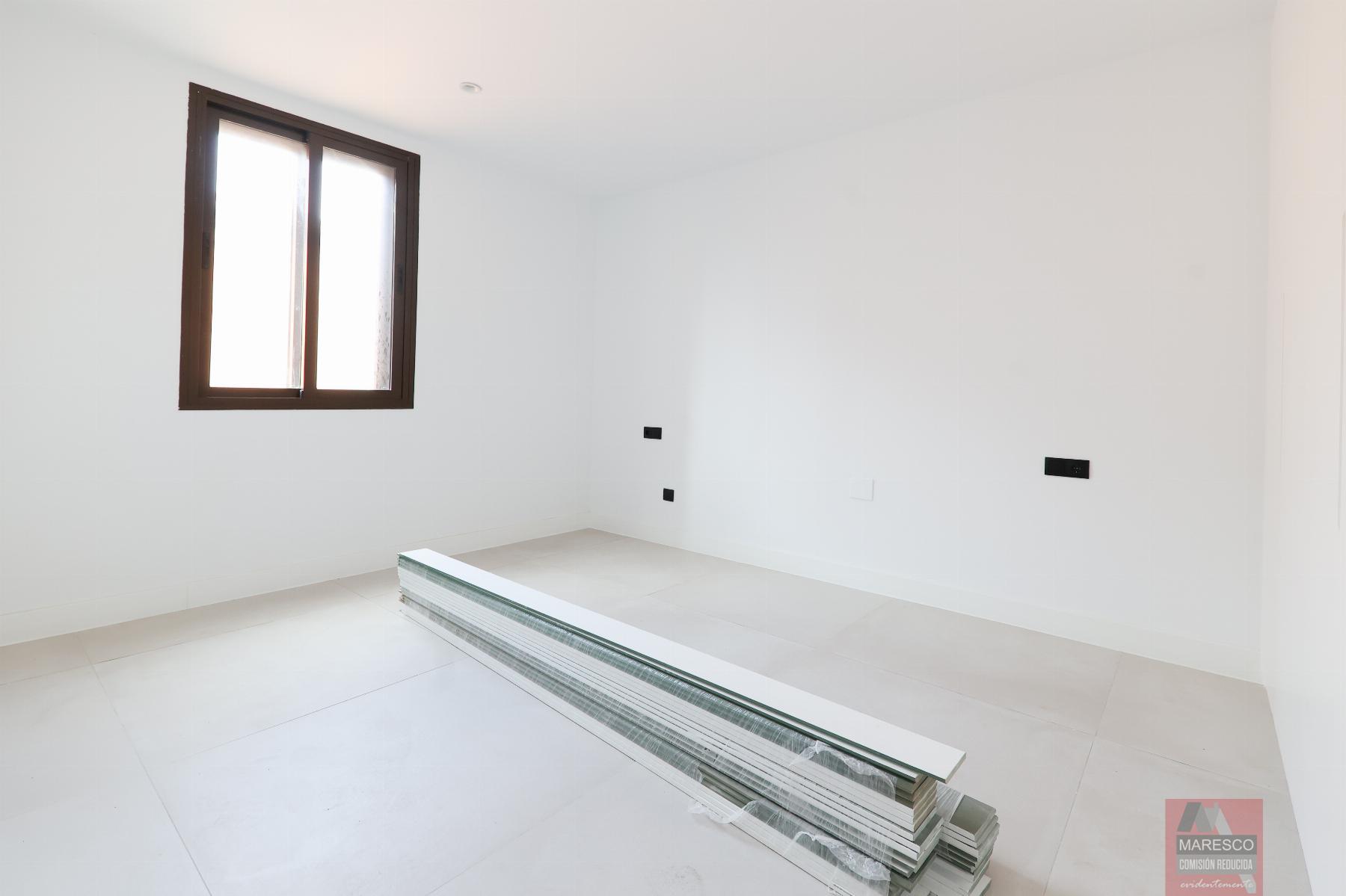 Venta de Ático en Estepona