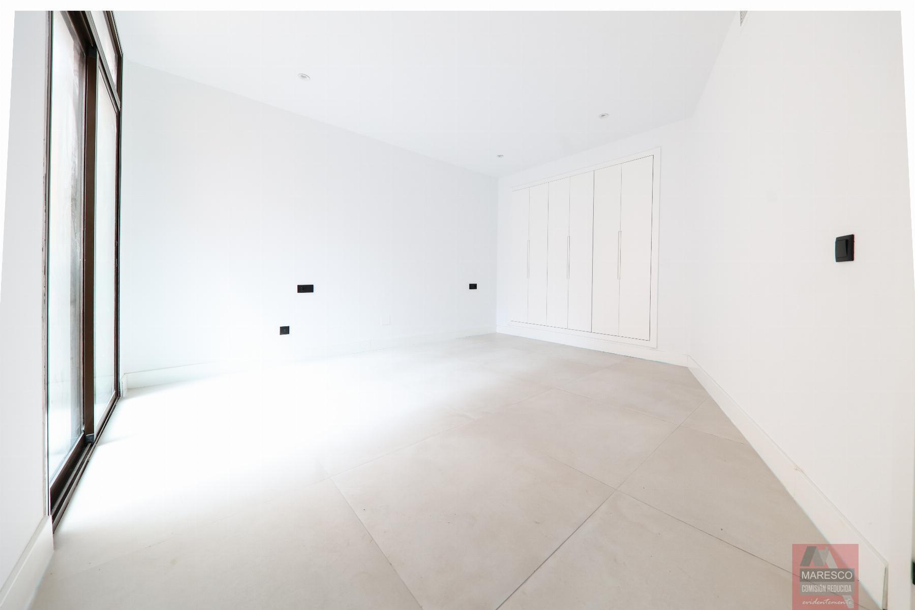 Venta de Ático en Estepona