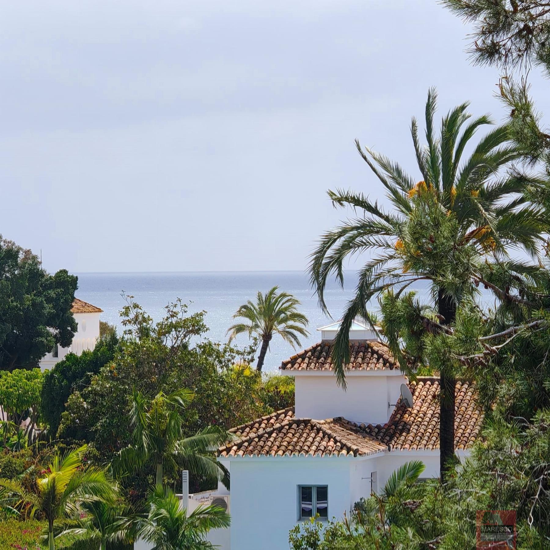 Venta de Ático en Estepona