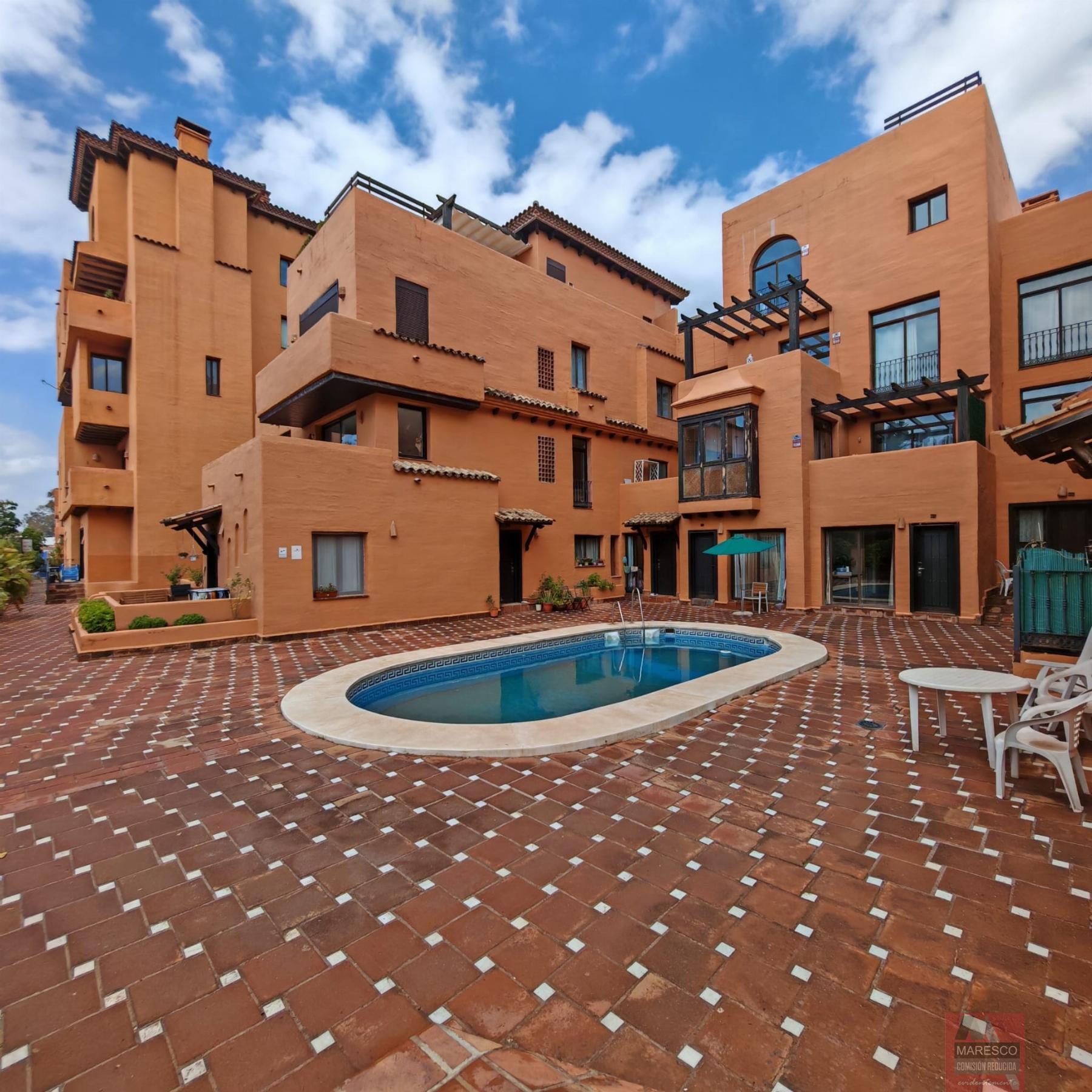 Venta de Ático en Estepona