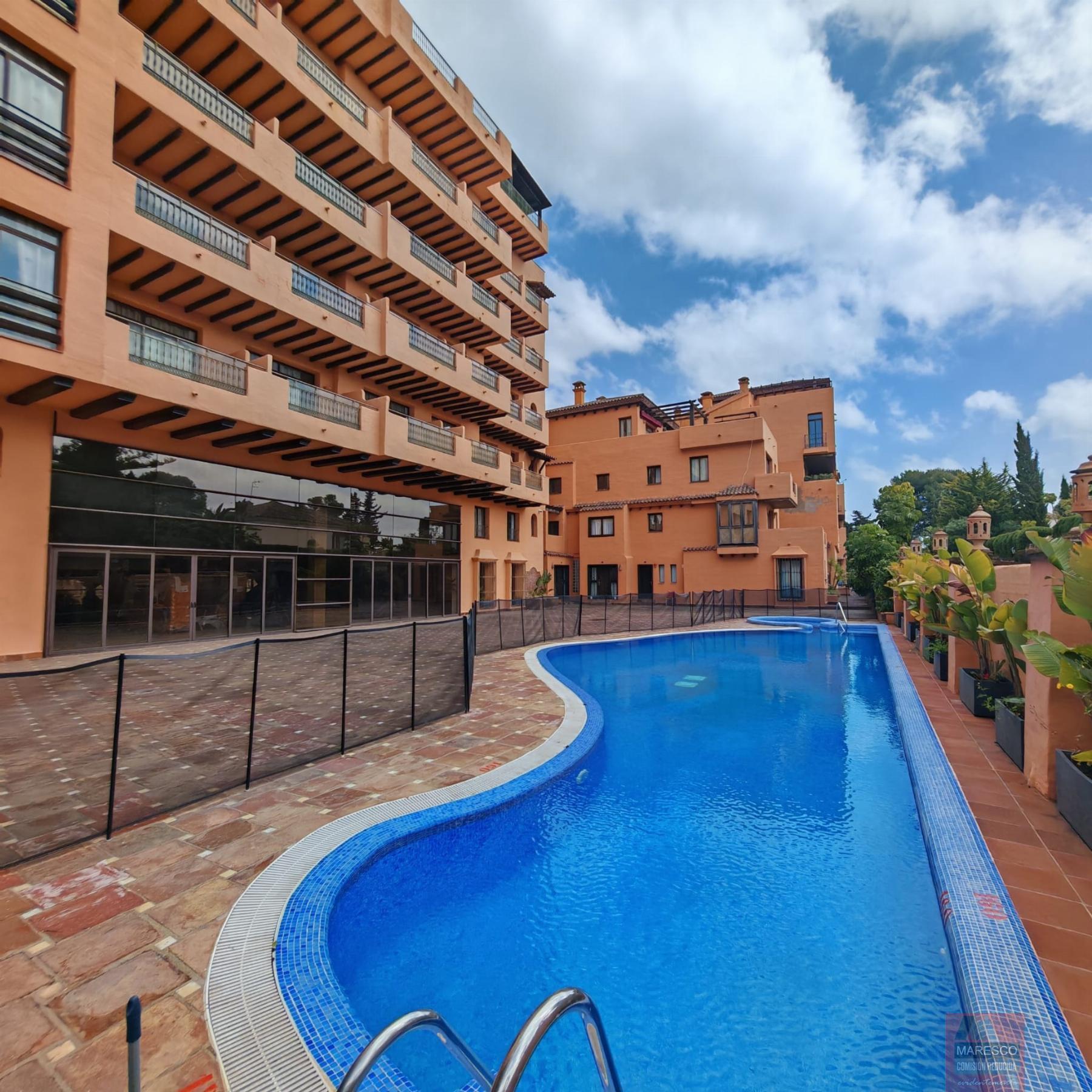 Venta de Ático en Estepona