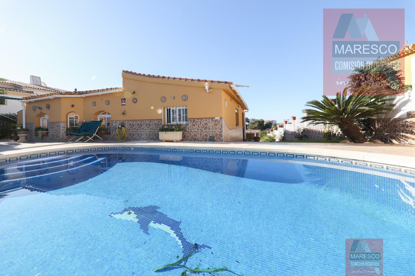 For sale of chalet in Mijas Costa