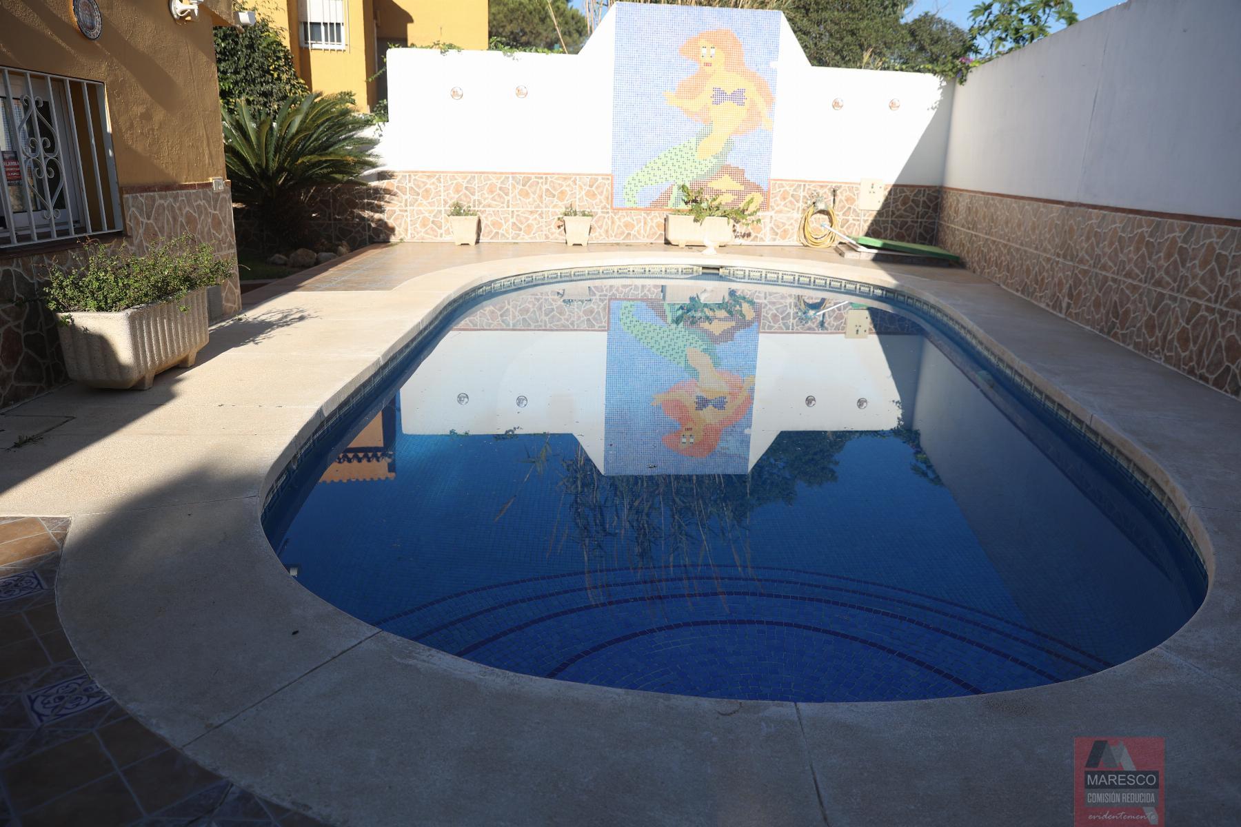 For sale of chalet in Mijas Costa