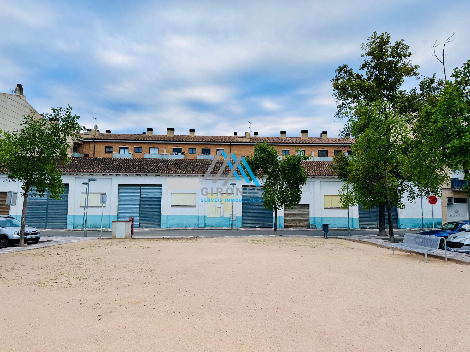 For rent of industrial plant/warehouse in Santa Cristina D´aro