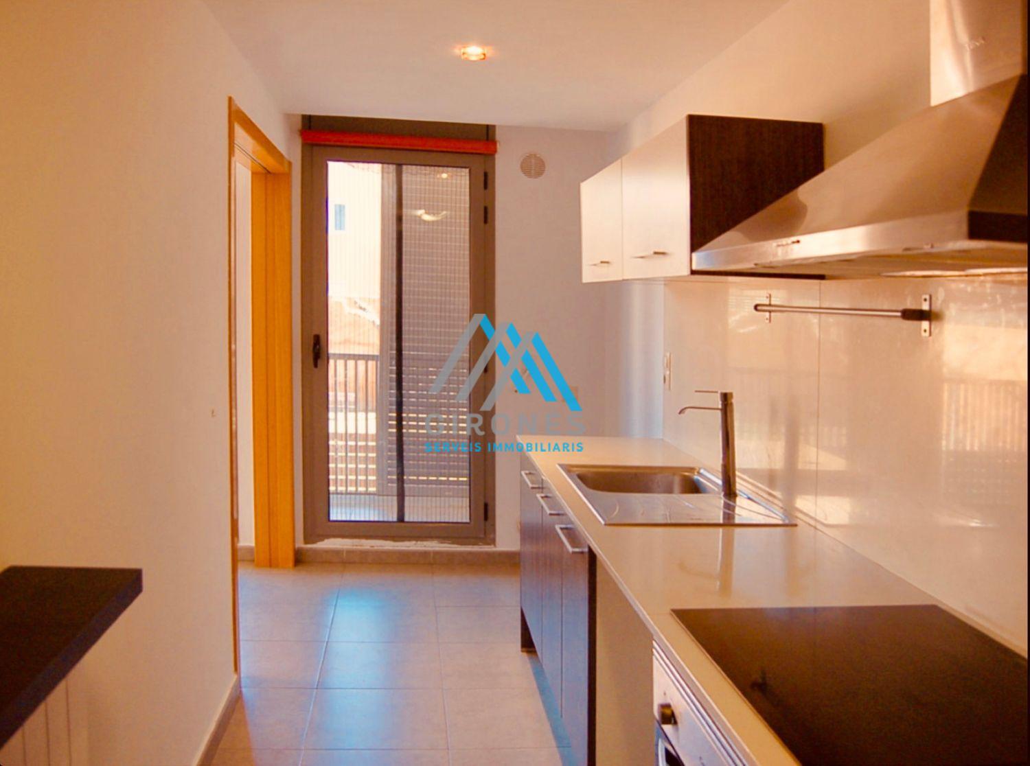 For sale of flat in Sant Feliu de Guíxols