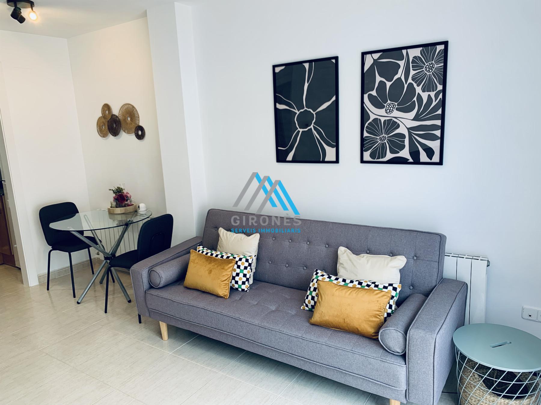 For rent of apartment in Santa Cristina D´aro
