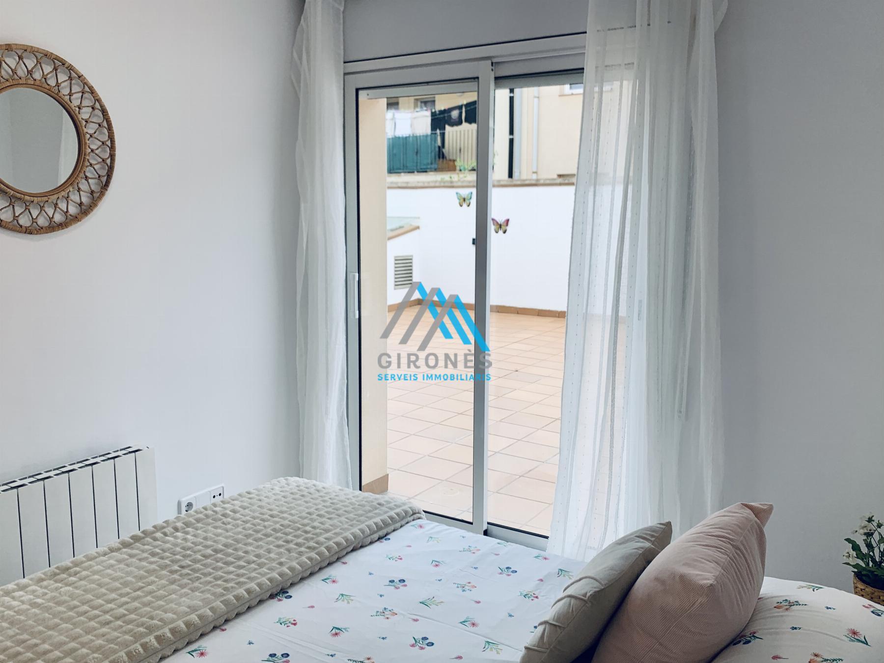 For rent of apartment in Santa Cristina D´aro