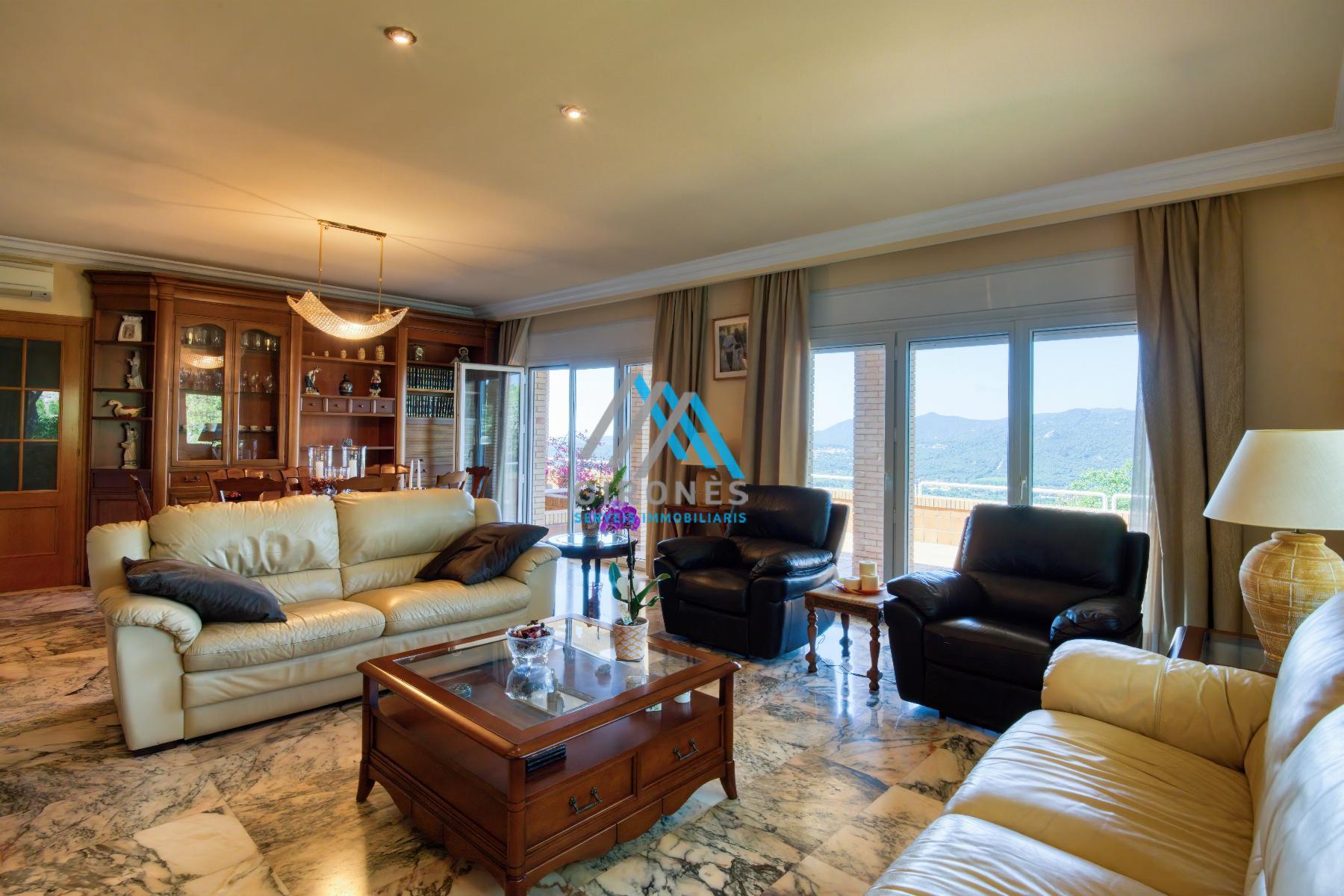 Salón