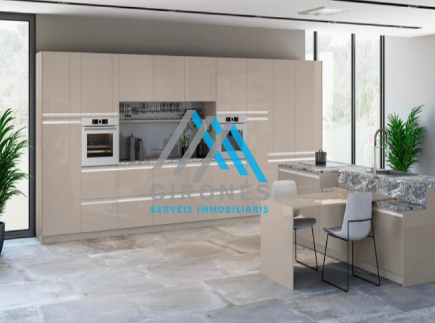 For sale of new build in Caldes de Malavella