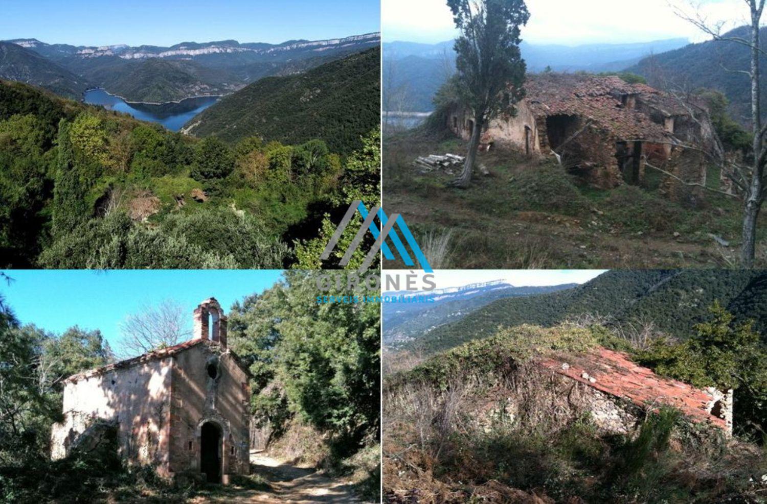 For sale of land in Santa Cristina D´aro