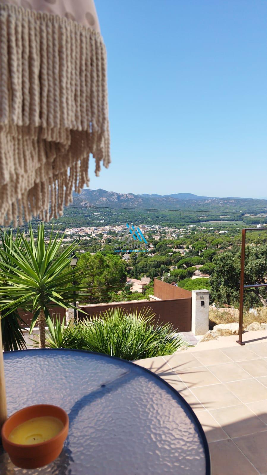 Lloguer de apartament a Santa Cristina D´aro