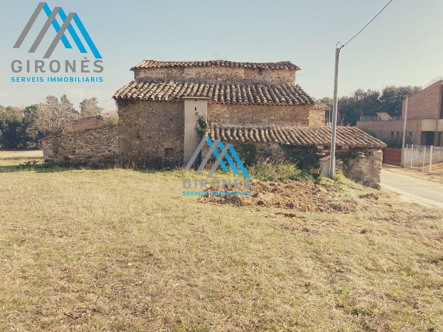 Venda de finca rústica a Aiguaviva