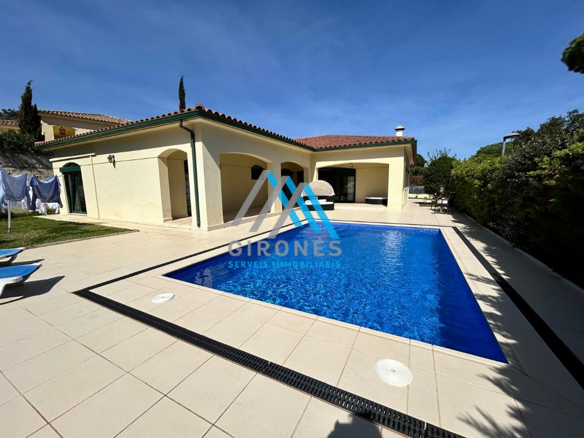 For sale of chalet in Sant Feliu de Guíxols