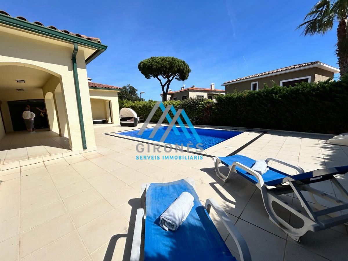 For sale of chalet in Sant Feliu de Guíxols