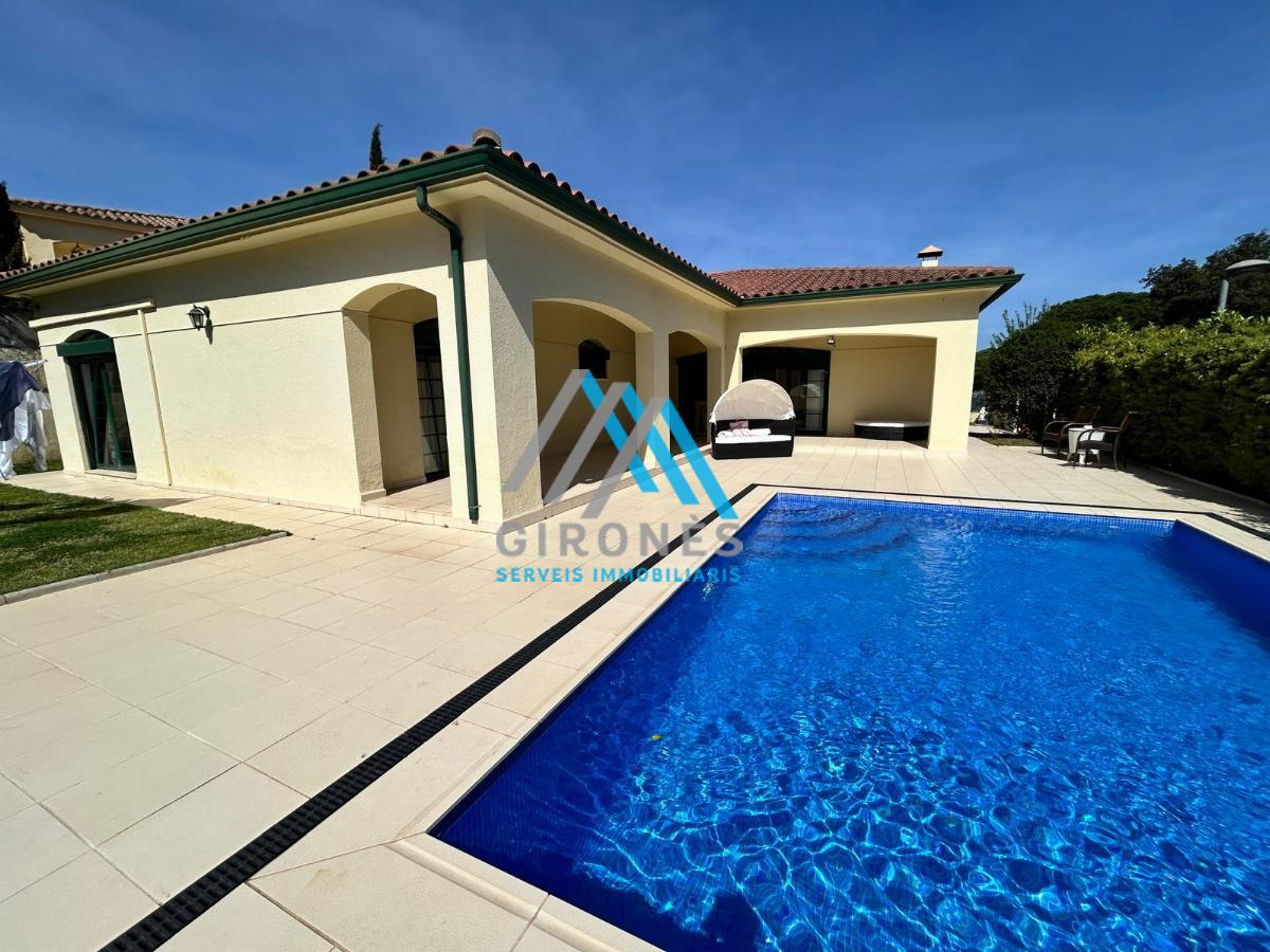 For sale of chalet in Sant Feliu de Guíxols