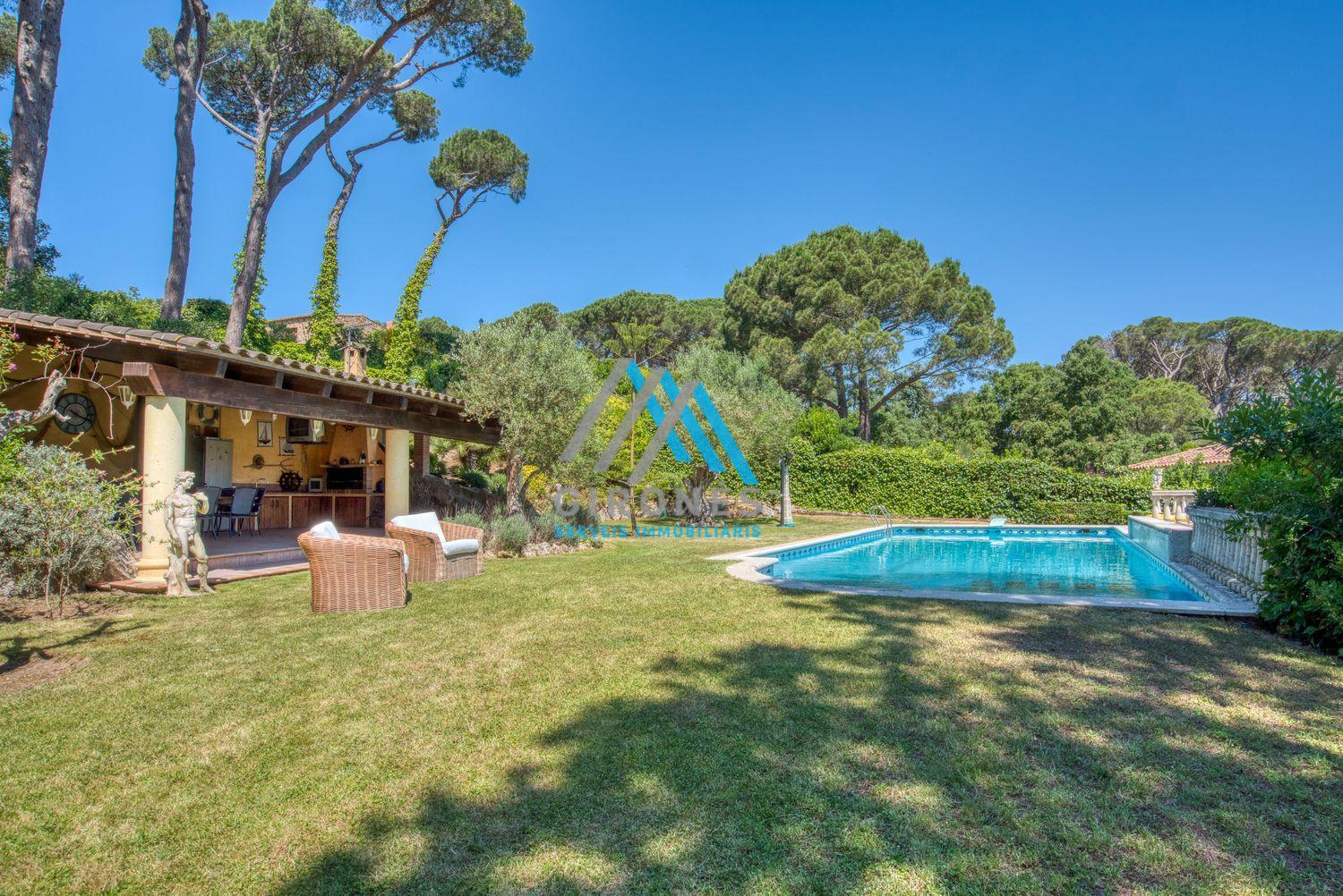 For sale of chalet in Calella de Palafrugell